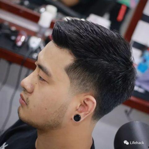 天赏发型男推荐最新爆料,揭秘潮流发型趋势与明星私藏造型  第2张 天赏发型男推荐最新爆料,揭秘潮流发型趋势与明星私藏造型  第2张