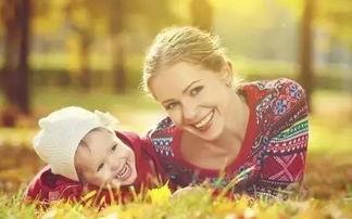 秋天妈妈最新爆料图片,秋日风情尽显母爱光辉  第2张 秋天妈妈最新爆料图片,秋日风情尽显母爱光辉  第2张