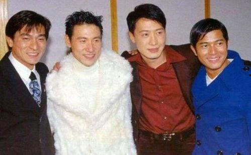 四大天王爆料跳车视频,惊险跳车瞬间,揭秘幕后真相