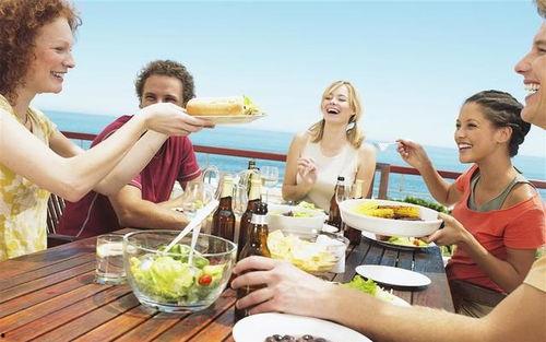 娱乐吃瓜菌感人瞬间,泪目瞬间,见证人间真情  第3张 娱乐吃瓜菌感人瞬间,泪目瞬间,见证人间真情  第3张