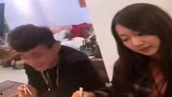 小贱贱的老婆爆料视频,揭秘夫妻甜蜜日常与幕后故事  第2张 小贱贱的老婆爆料视频,揭秘夫妻甜蜜日常与幕后故事  第2张