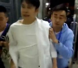 网友爆料明星被抓视频大全,明星被抓视频曝光,盘点近期重大事件  第2张 网友爆料明星被抓视频大全,明星被抓视频曝光,盘点近期重大事件  第2张