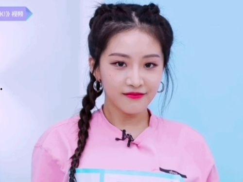 爆料娱乐圈喻言是谁,喻言身份揭秘,她是谁?  第3张 爆料娱乐圈喻言是谁,喻言身份揭秘,她是谁?  第3张