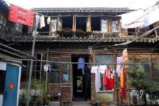 花街柳巷 在线观看,繁华都市中的情感纠葛  第3张 花街柳巷 在线观看,繁华都市中的情感纠葛  第3张