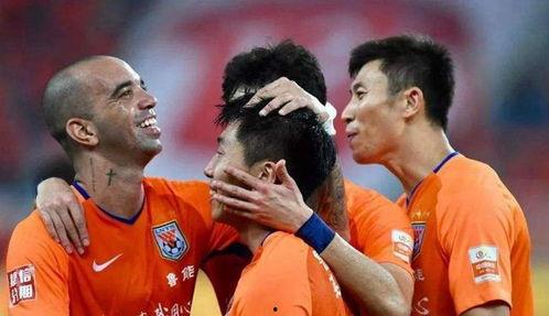 中超退役球员爆料视频播放,视频爆料背后的足球江湖风云  第2张 中超退役球员爆料视频播放,视频爆料背后的足球江湖风云  第2张