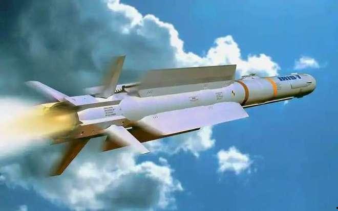 中国武器最新爆料,揭秘尖端装备与战略布局  第2张 中国武器最新爆料,揭秘尖端装备与战略布局  第2张